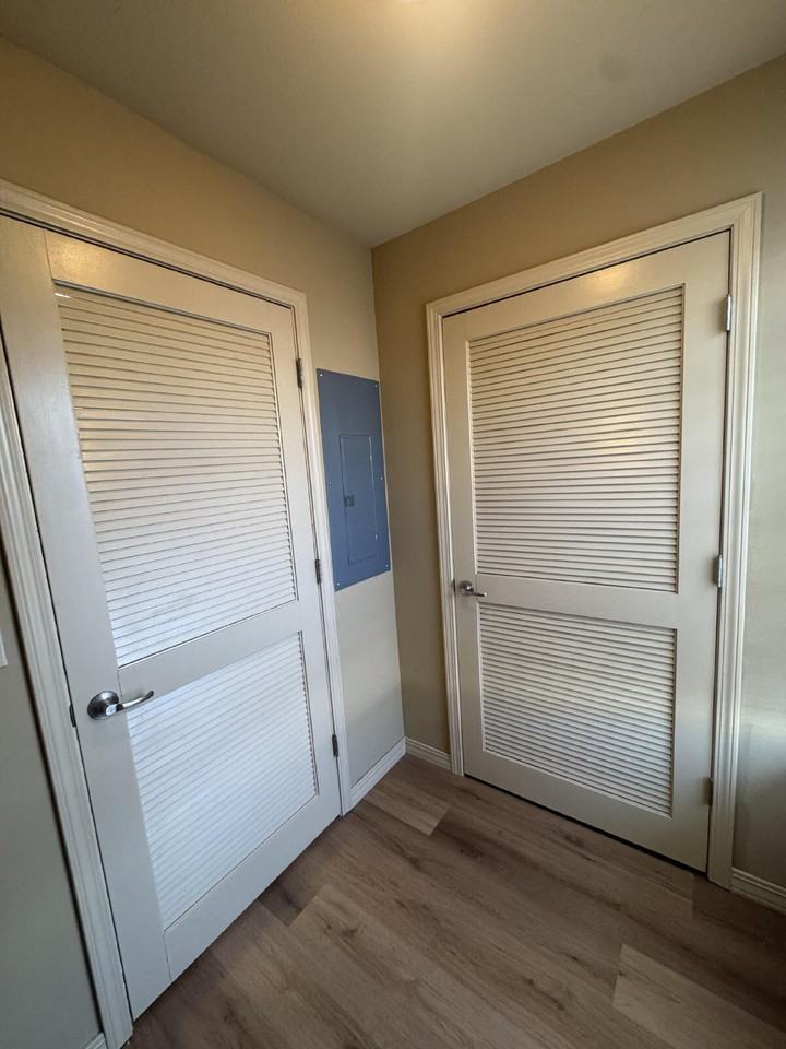 241 Toni Ln Apt B - Photo 2 of 15