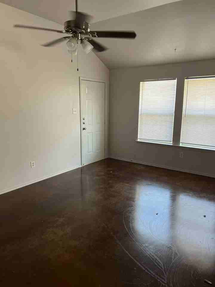 7814 Downe Dr #7814DOWNE - Photo 2 of 3