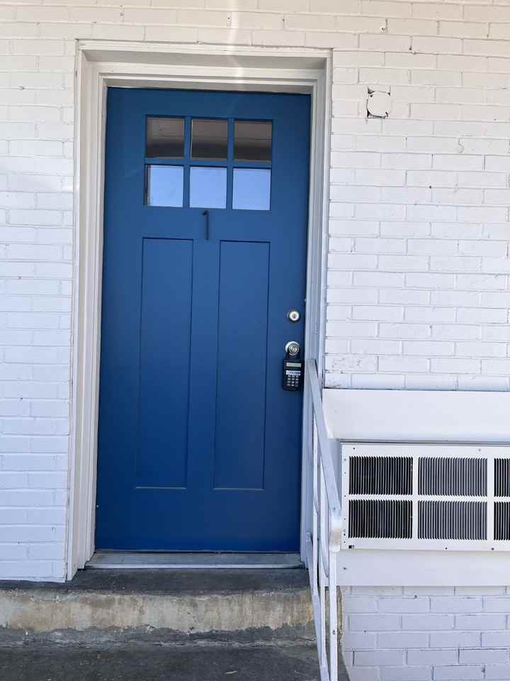 2607 Jefferson St Apt 1 - Photo 4 of 15