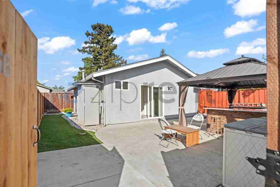 3066 Nightingale Pl - Photo 2 of 22