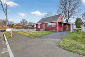 featured image of 6 Bonwit Rd