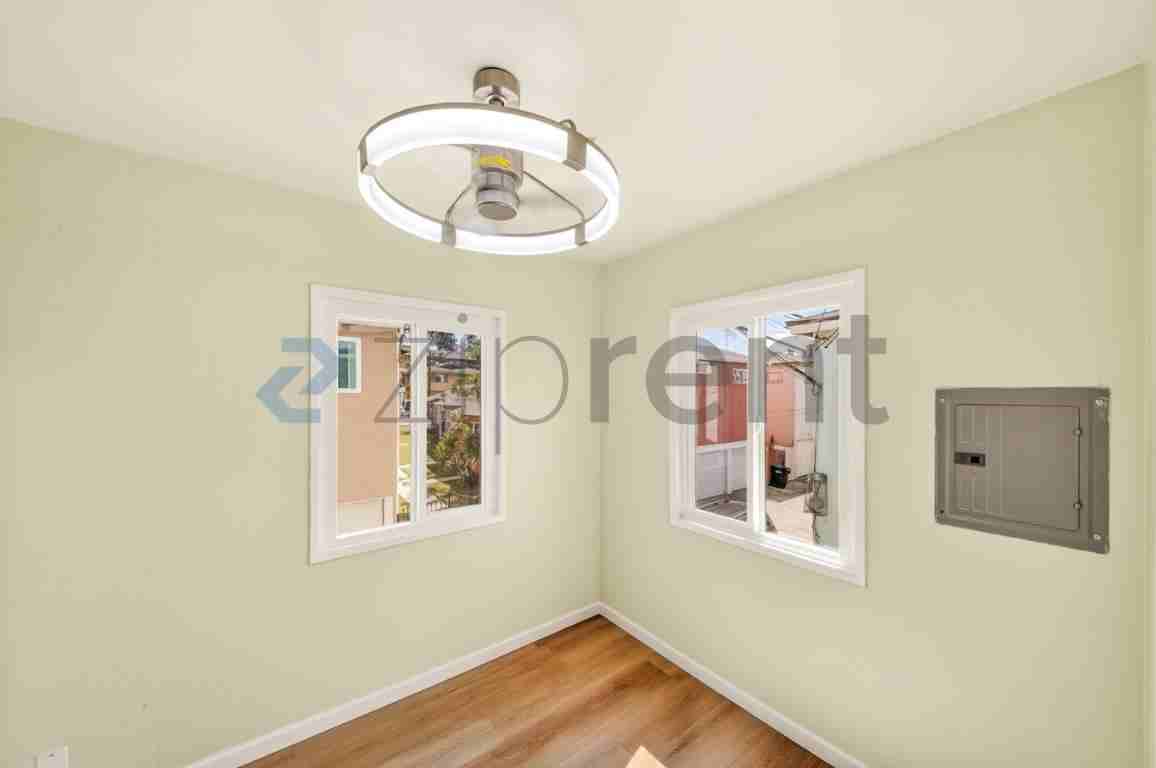 610 N Garfield Ave #1-2 - Photo 6 of 14