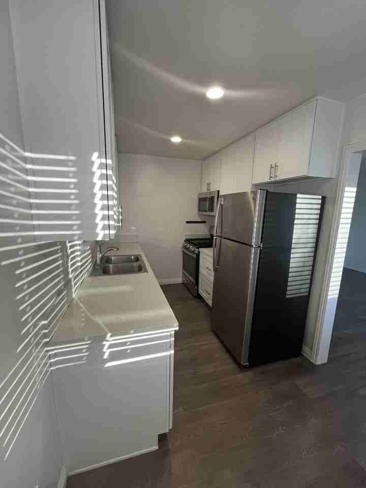 4167 Kansas St - Photo 3 of 9