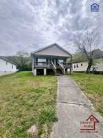 featured image of 2404 Dodds Ave