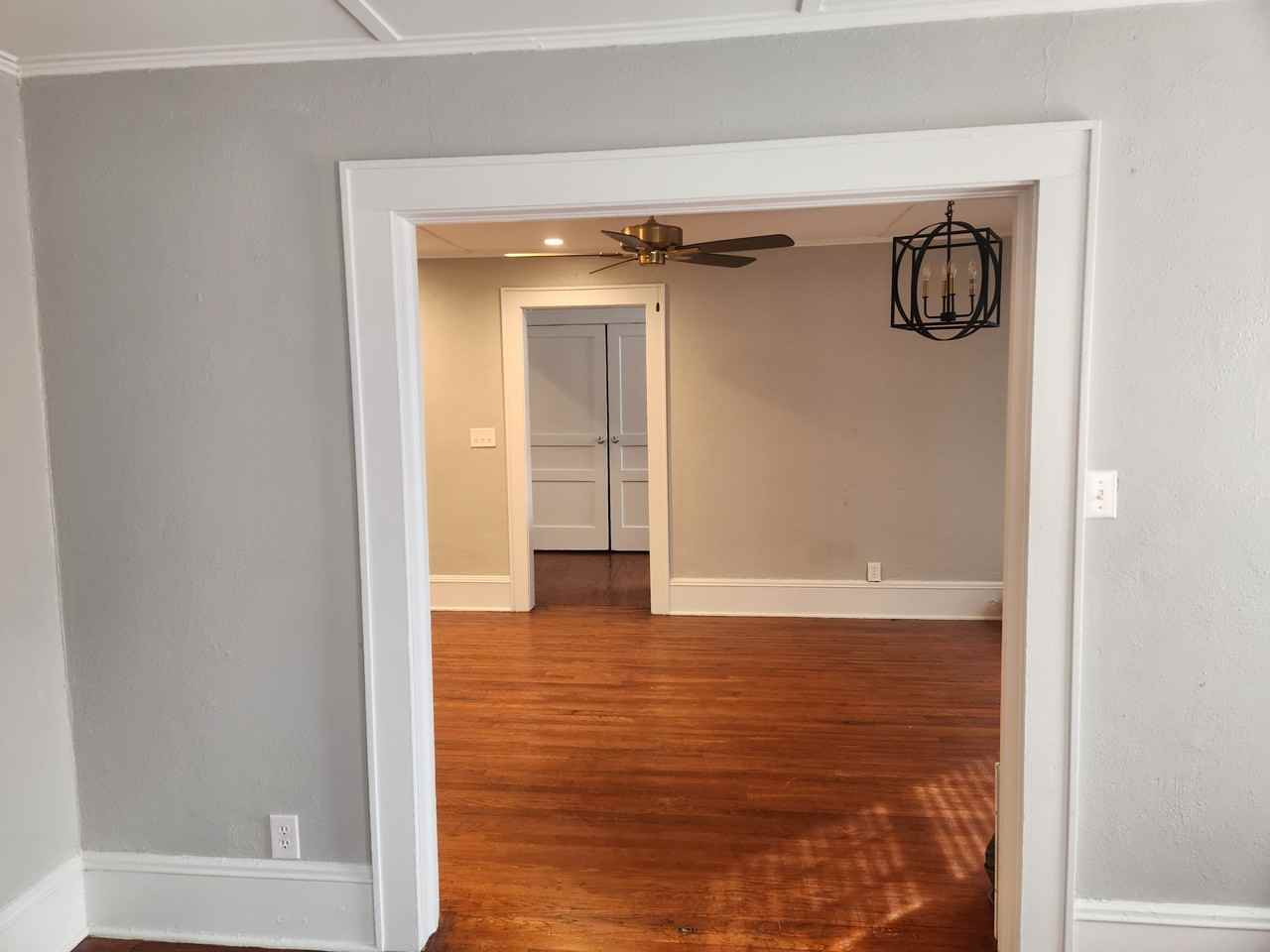 411 Magazine St #4 - Photo 3 of 19