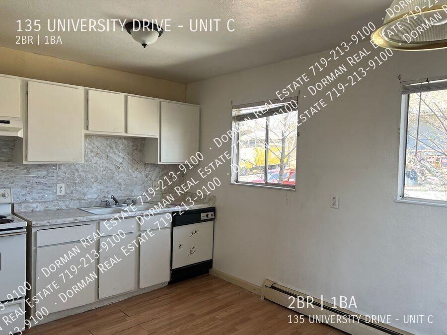 135 University Dr #C - Photo 5 of 5