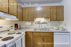 Kestrel Brunswick Avenue Southeast -  Prior Lake, MN 55372 - Photo 1 of 1