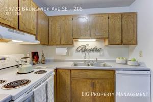 featured image of 16720 Brunswick Ave Se