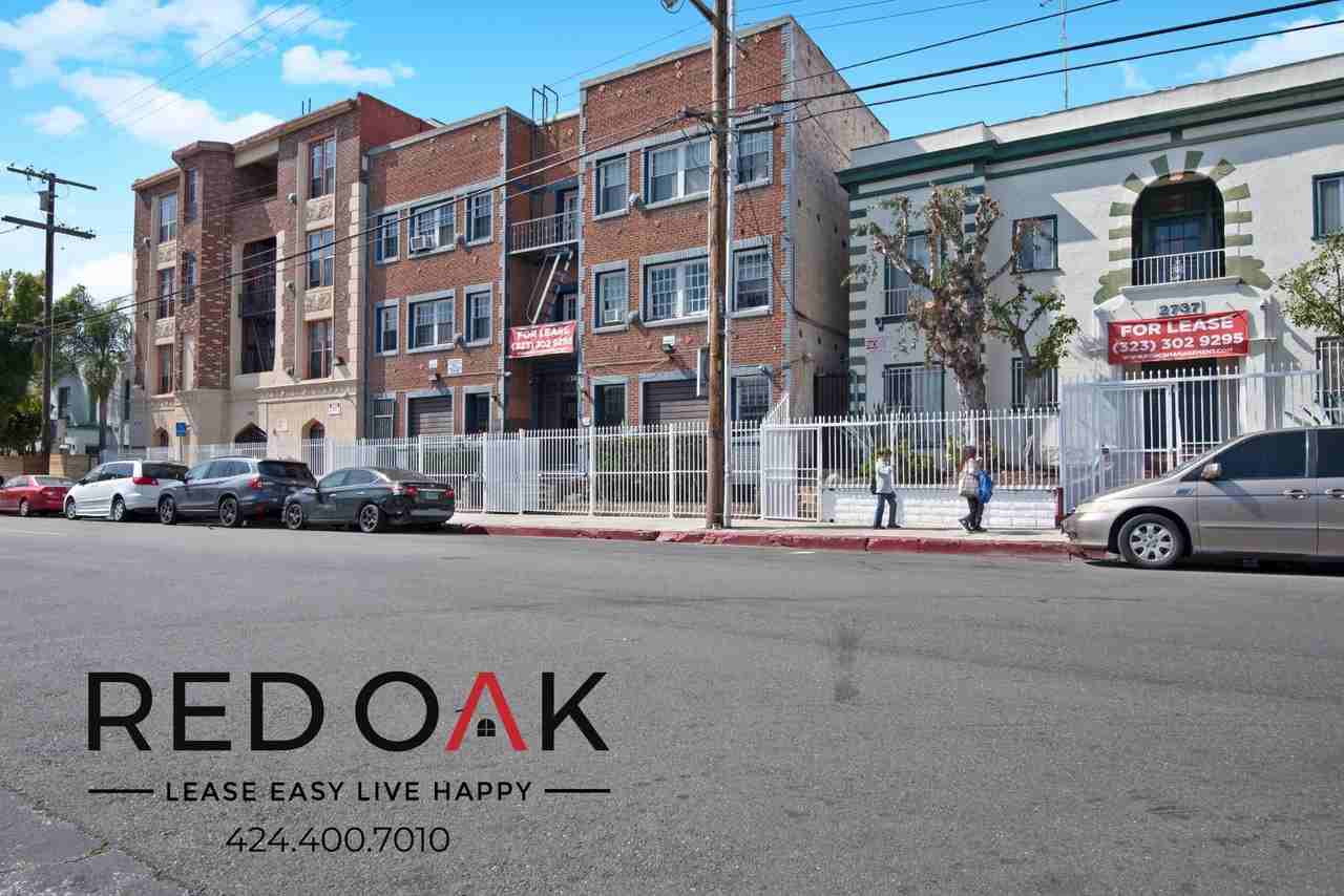 2743 San Marino St #207 - Photo 3 of 9