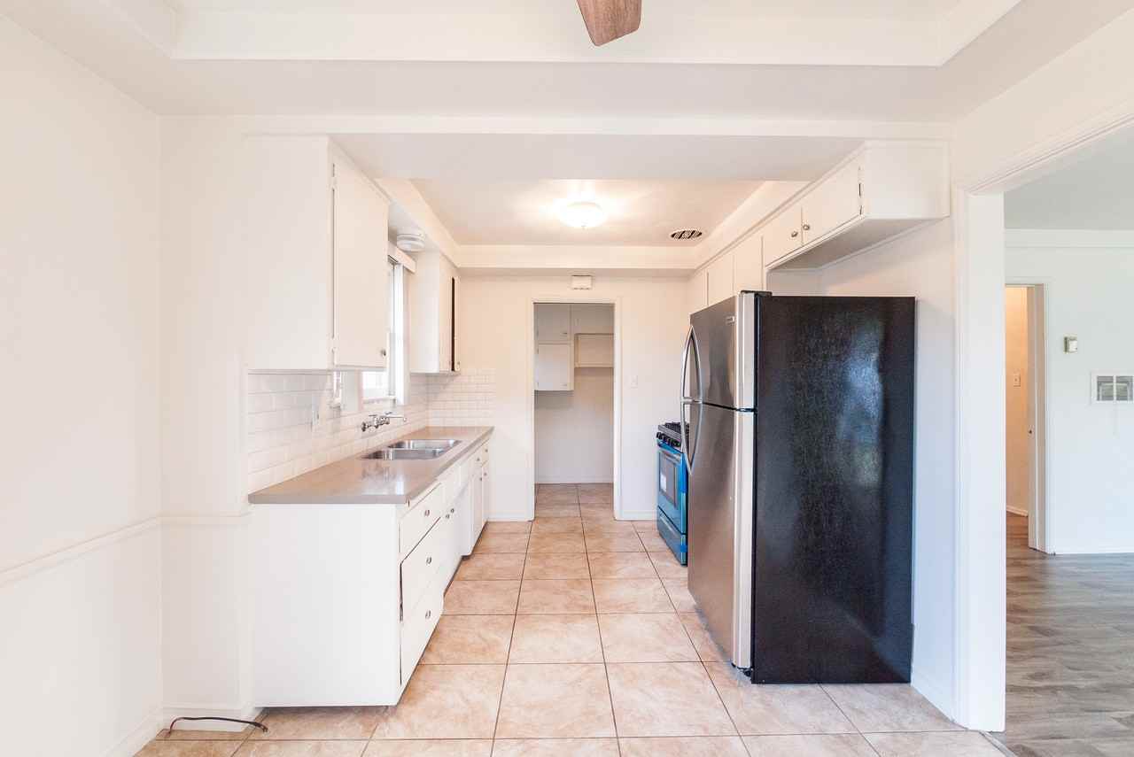 5955 La Tijera Blvd - Photo 7 of 17