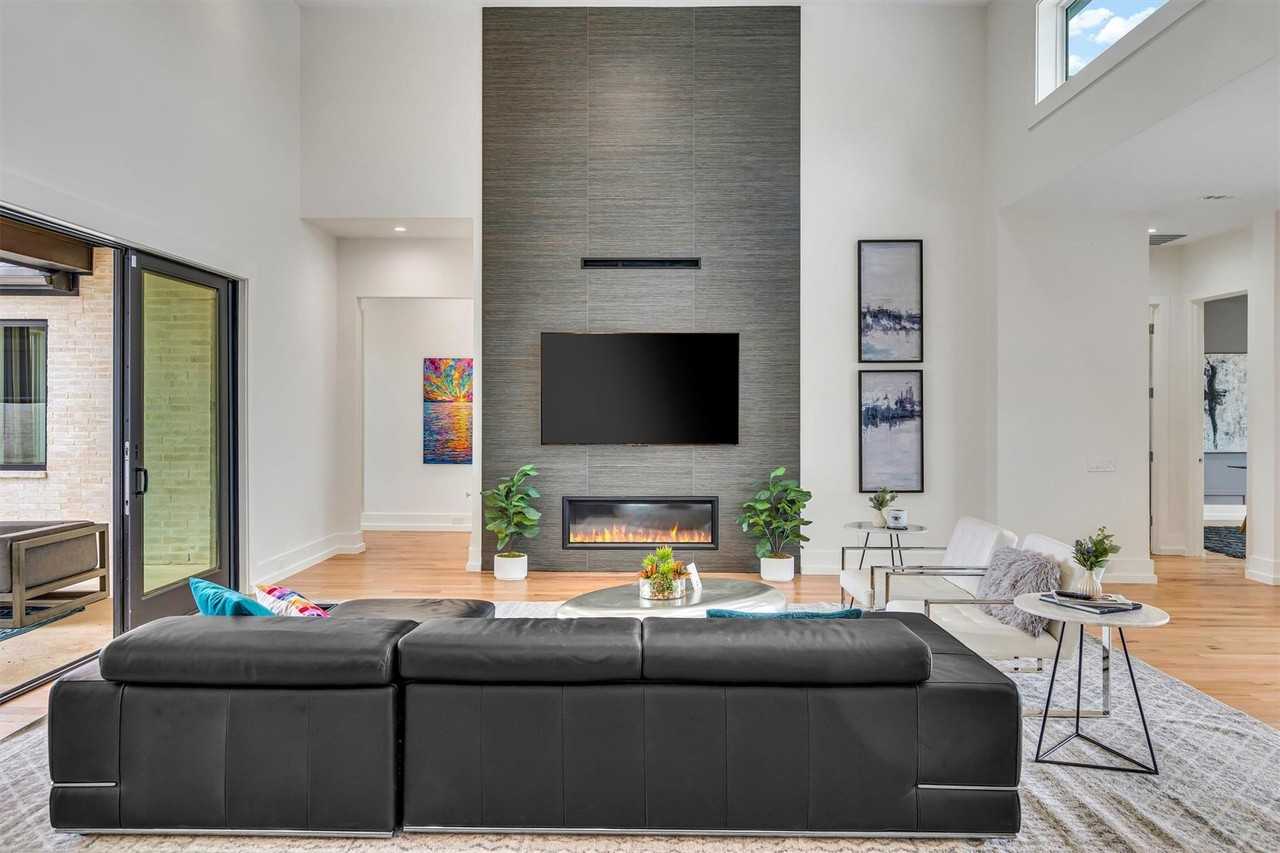 7533 Royal Pl - Photo 5 of 31