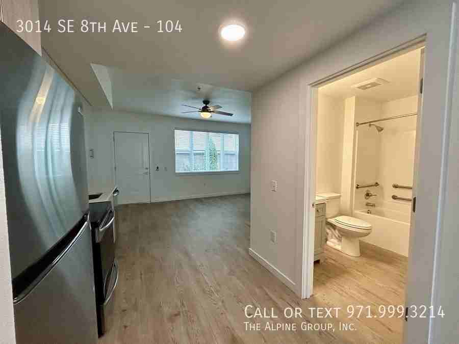 3014 Se 8th Ave #104 - Photo 7 of 22