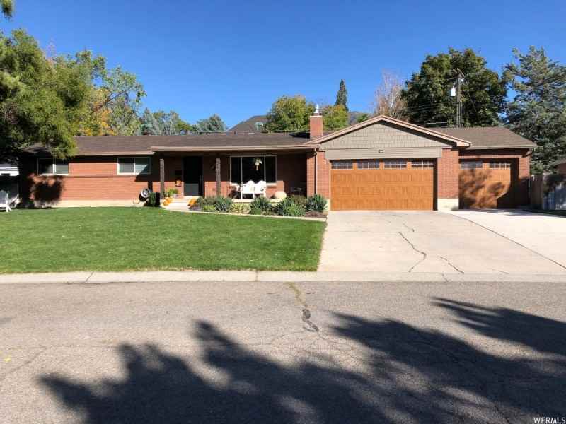 3005 S Jonetta Dr - Photo 2 of 36