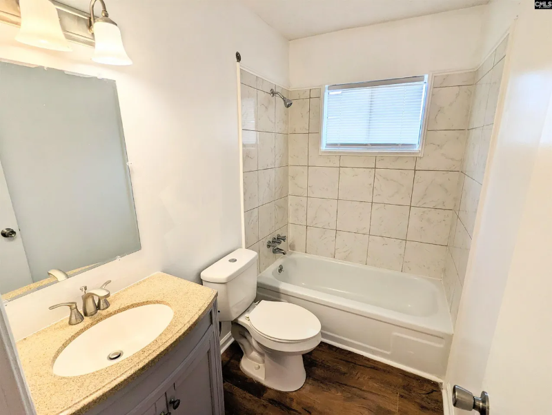 4708 Palm Tree Ln - Photo 7 of 10