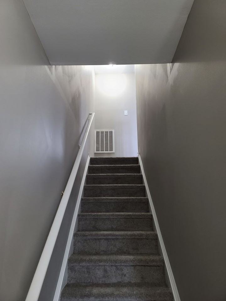 402 Viewpoint Way - Photo 5 of 50