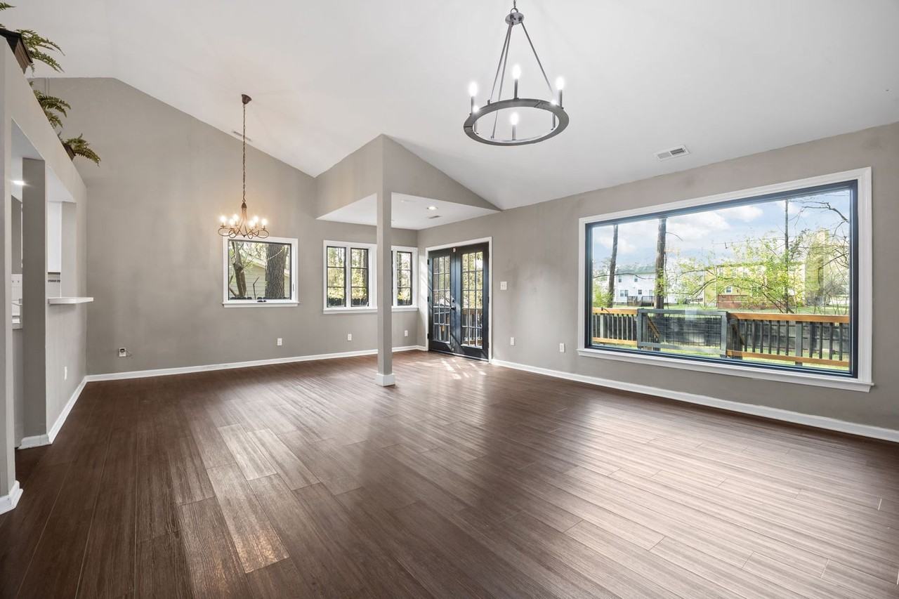 5312 Northpines Dr - Photo 6 of 37