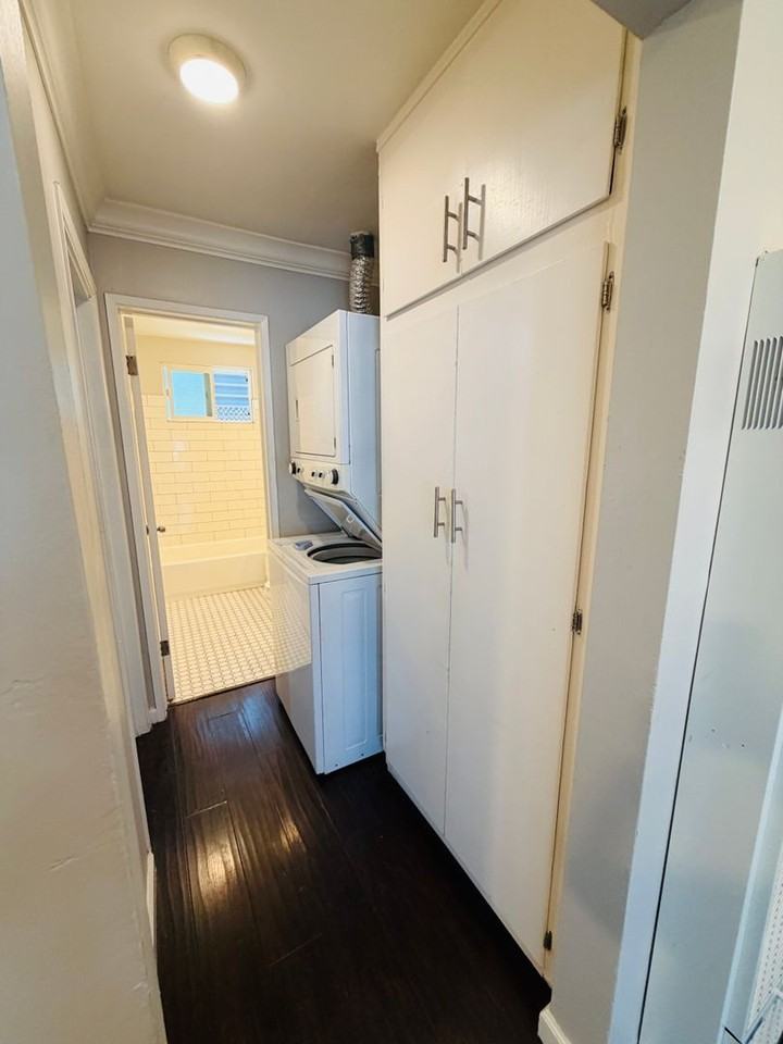 611 Linden Ave - Photo 7 of 13