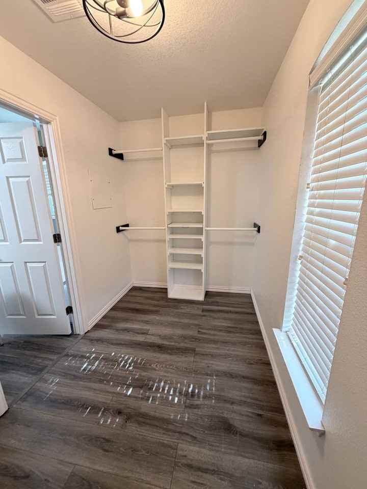 9108 Gristmill Ct - Photo 2 of 6