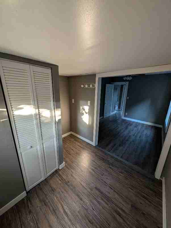 354 Sw 10th St - Photo 5 of 13