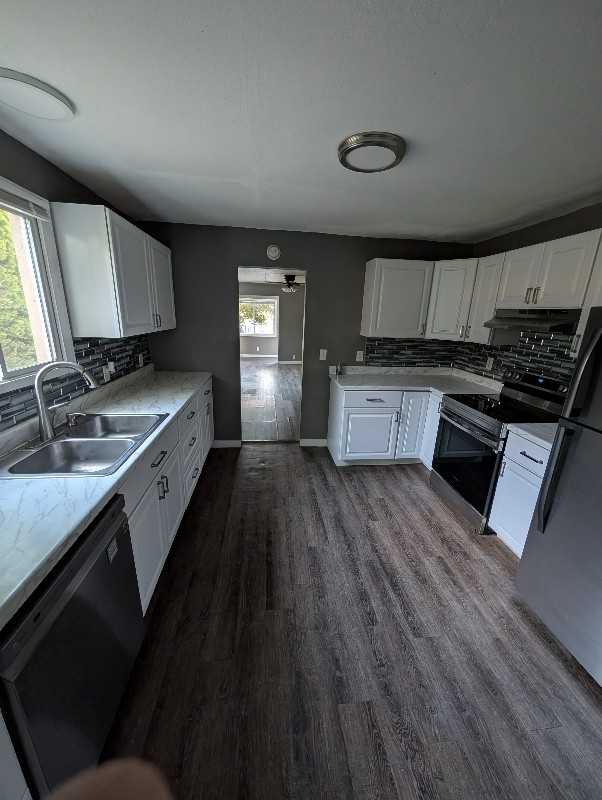 354 Sw 10th St - Photo 7 of 13