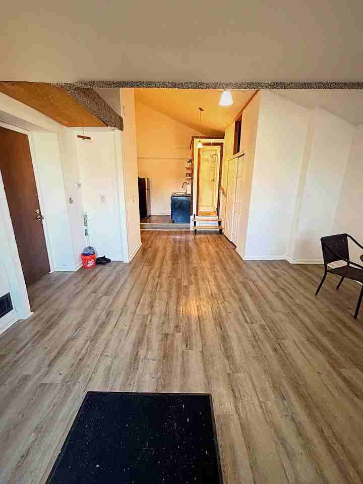 625 Shelford Rd #1 - Photo 2 of 11