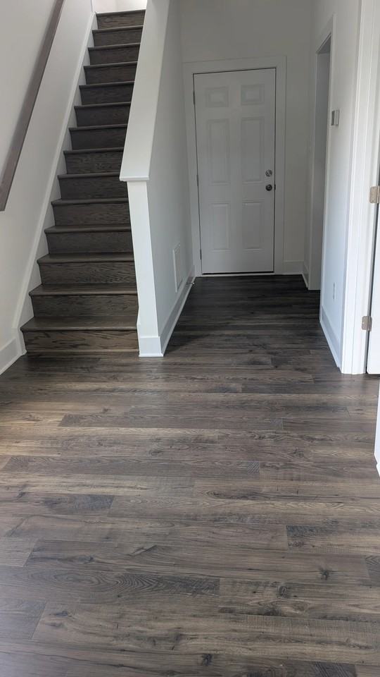 15301 Sunray Way - Photo 2 of 18