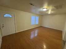 646 46th St #NA - Photo 1 of 1