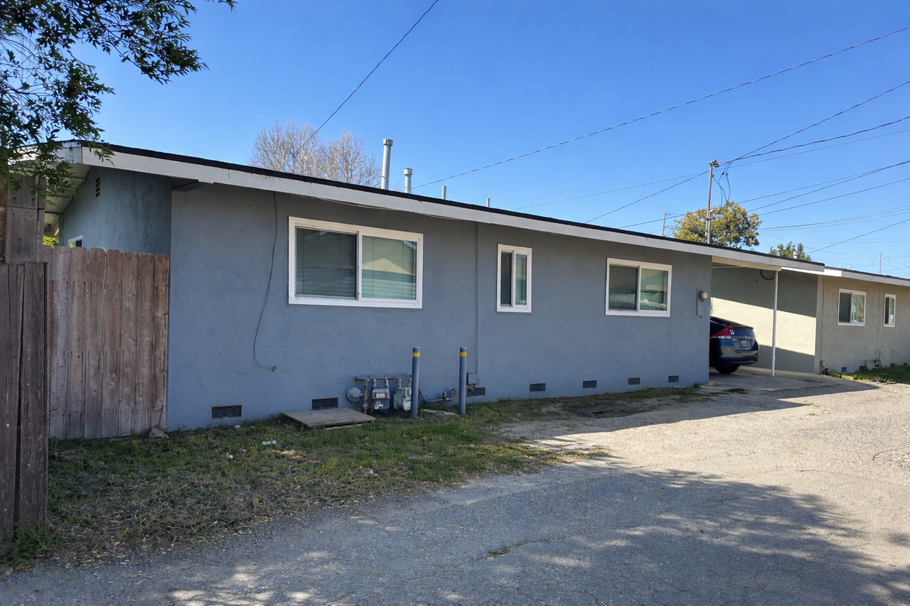 220 1/2 N F St #NA - Photo 6 of 6