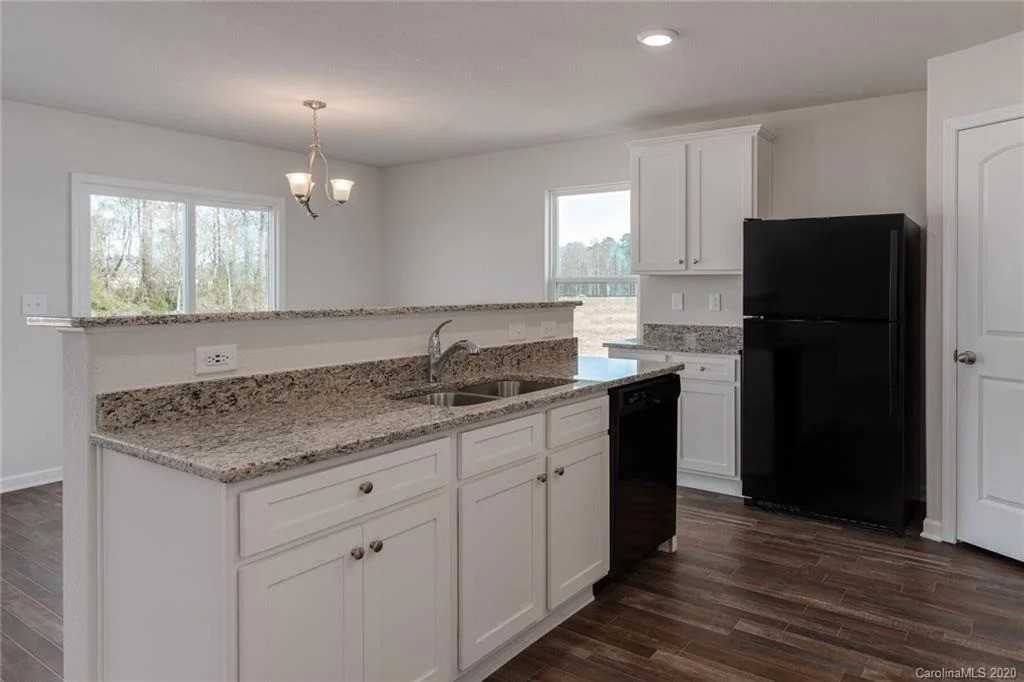 1105 Culver Spring Way #NA - Photo 2 of 15