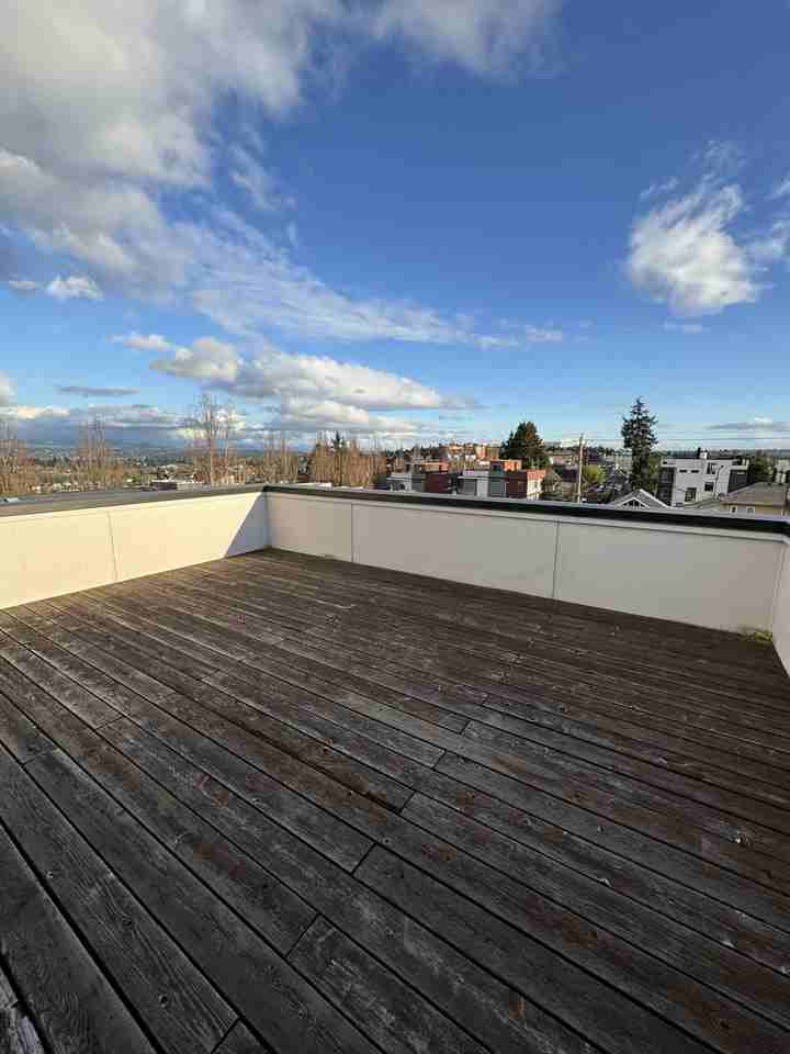 2110 14th Ave S #B - Photo 5 of 15