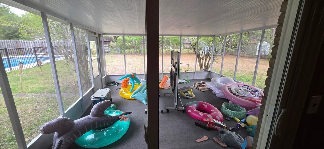 638 Ogden Ave - Photo 6 of 14