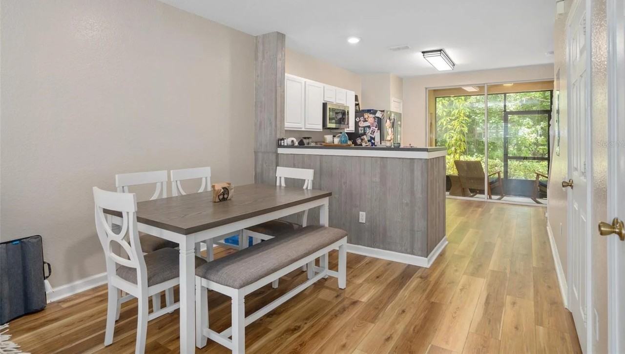 772 Shropshire Loop - Photo 7 of 21