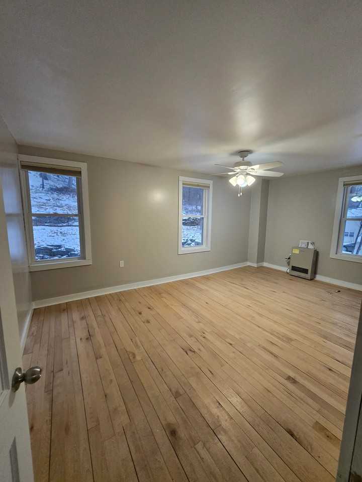 9 Wentworth Village Rd #3 - Photo 5 of 30