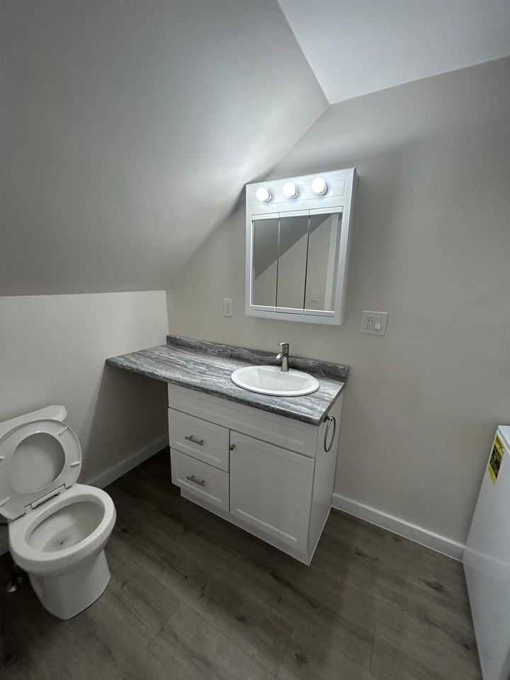 14 Summer St #2 - Photo 4 of 9