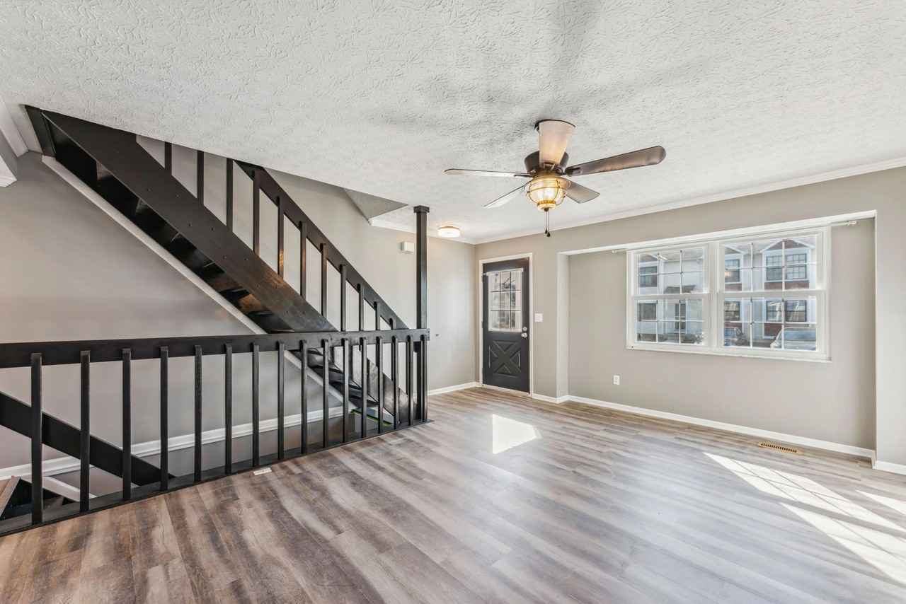 8232 Baltimore Ave - Photo 3 of 20