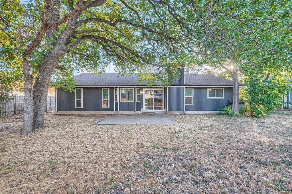 3305 Broken Spoke Trl - Photo 2 of 11