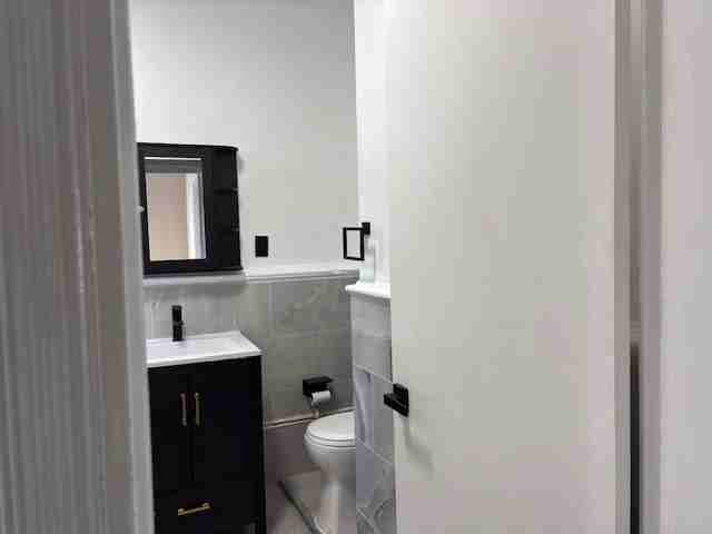 633 Main St #3 - Photo 4 of 23