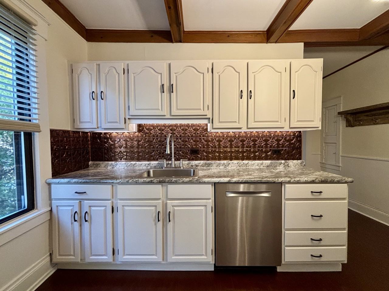 Highwood Ave #2R - Photo 3 of 29