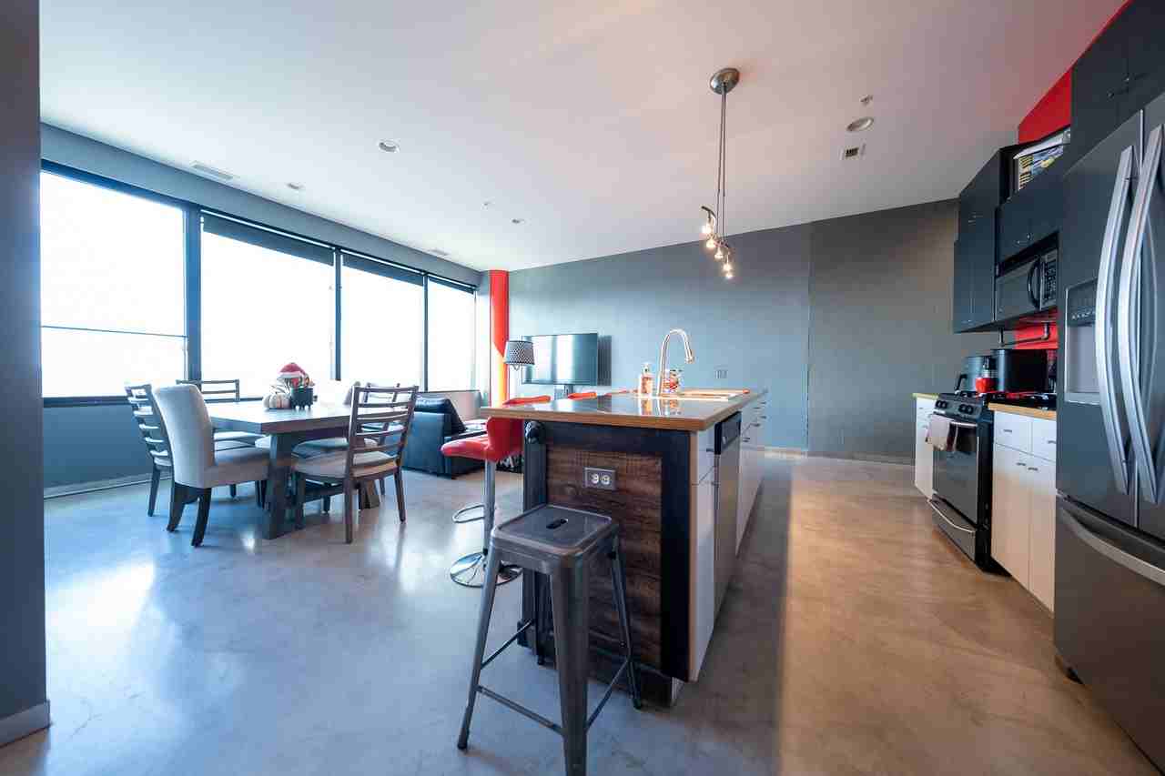 5601 Smetana Dr #801 - Photo 7 of 28