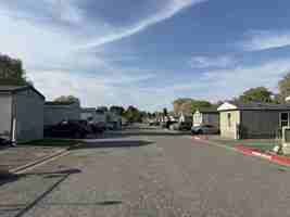 featured image of 402 E 10th Ave