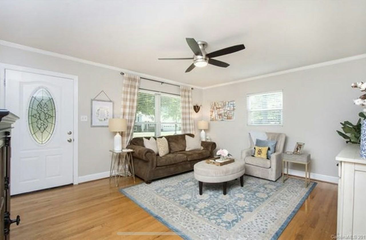 1322 Tarrington Avenue - Photo 4 of 27