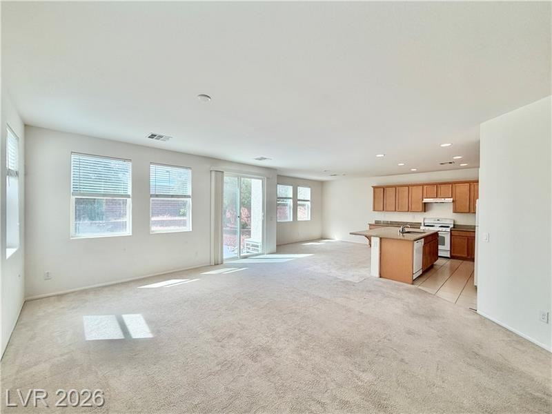 10069 Pacific Peak St #1 - Photo 4 of 23