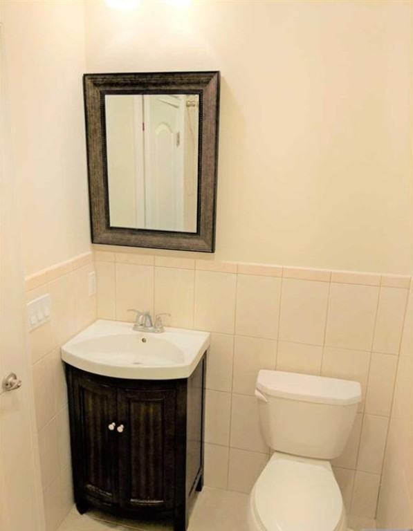 92 Morrissee Ave #1 - Photo 7 of 10