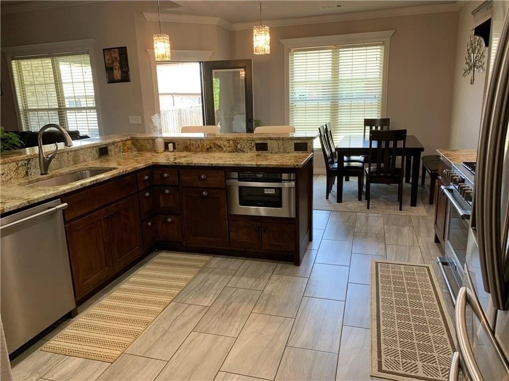 3203 Sw Joshua Ave - Photo 7 of 23