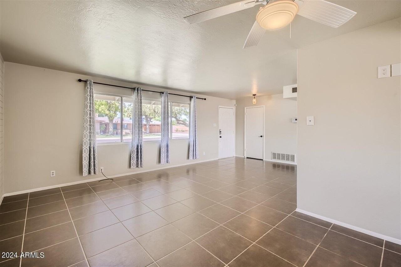 3213 N 63rd Pl - Photo 6 of 26