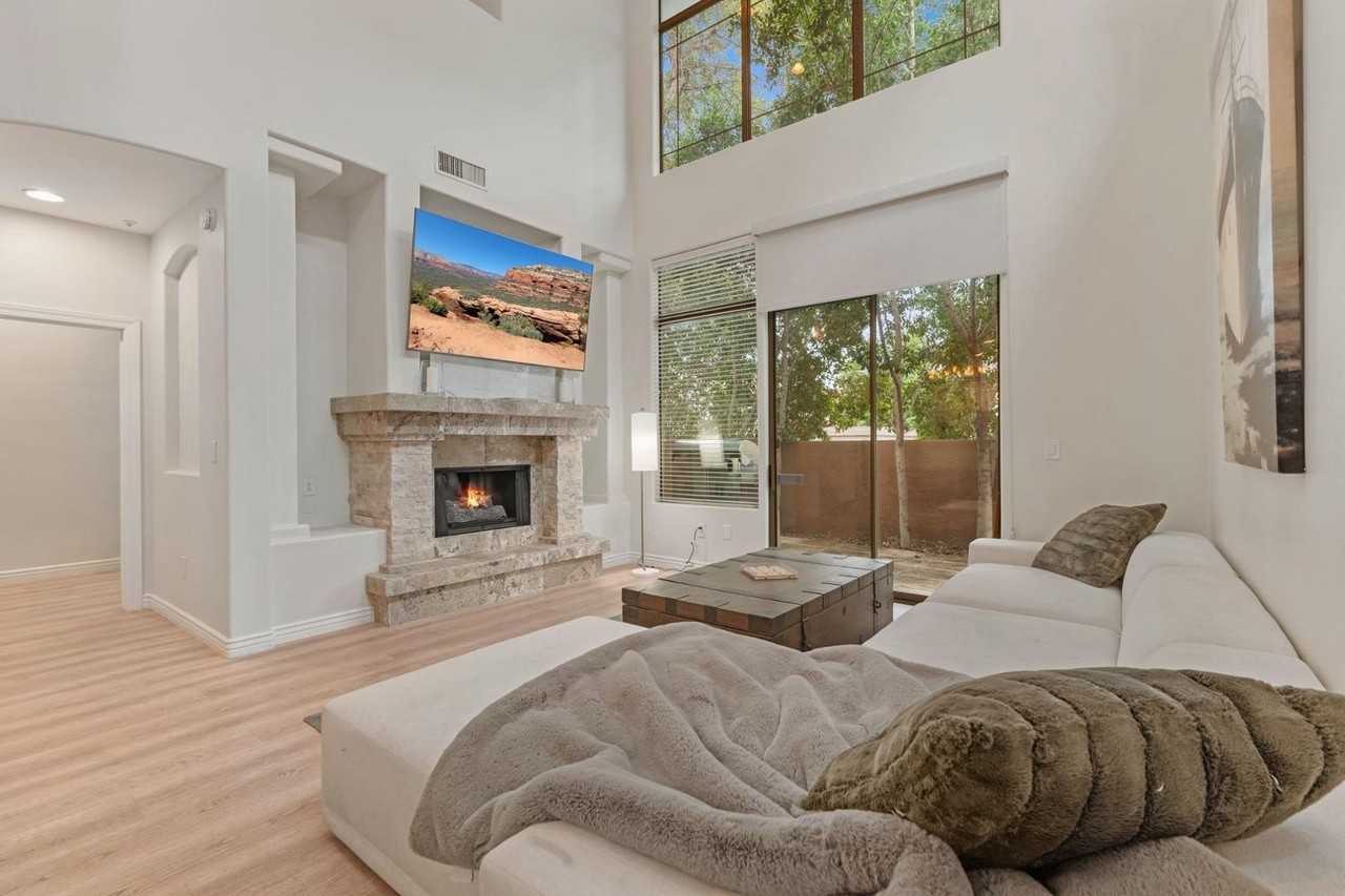 14450 N Thompson Peak Pkwy Unit 110 - Photo 4 of 36