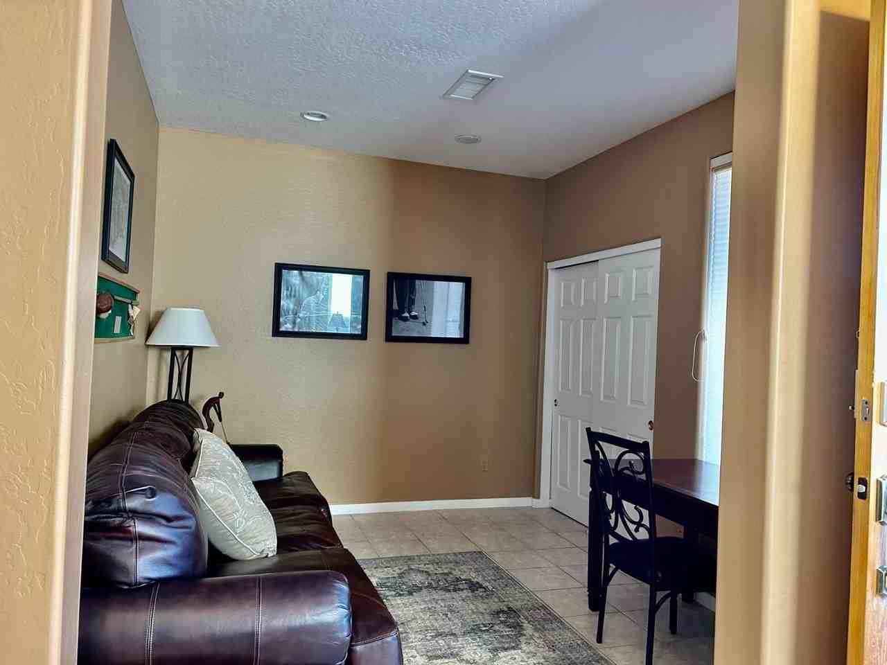 1040 Crown Ridge Rd - Photo 6 of 15