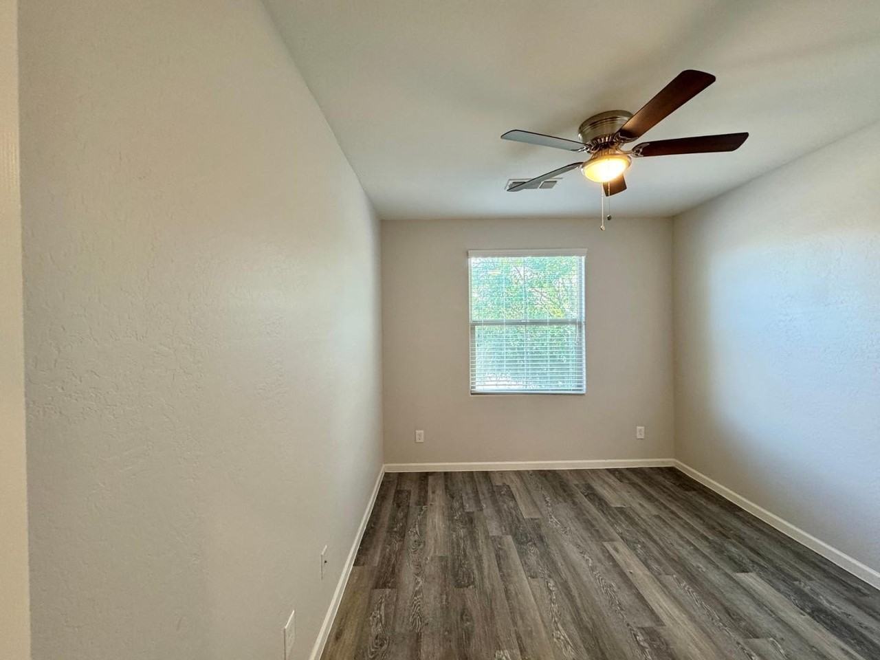 2308 E Dust Devil Dr - Photo 5 of 37