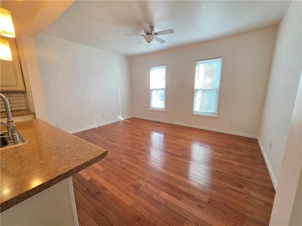 311 Woodview Ave Apt 101 - Photo 4 of 20