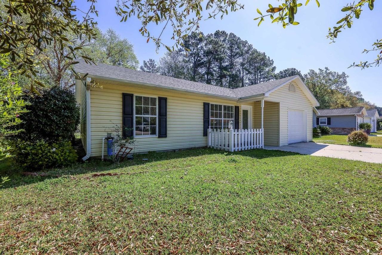 2914 Temperance Dr - Photo 2 of 20